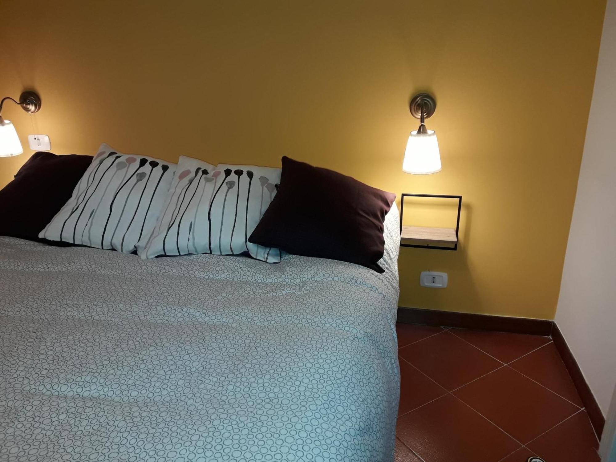La Casa Di Flo Apartman Nápoly Kültér fotó